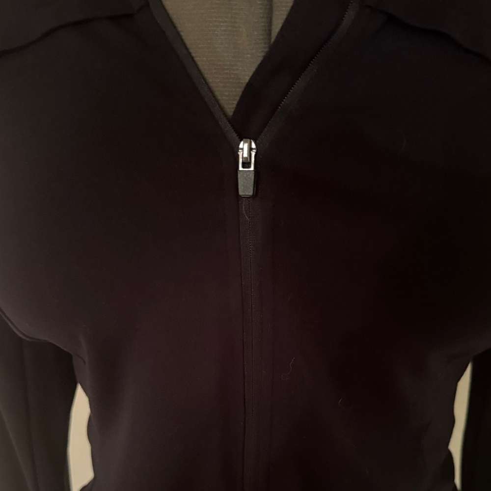 Fabletics black slimming Jacket - image 5